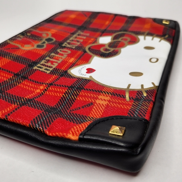 Hello Kitty 40th Anniversary Plaid Wristlet Bag Sanrio - Picture 3 of 5
